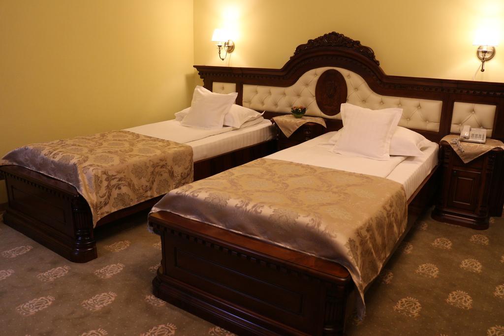 Hotel Astoria Satu Mare Kamer foto