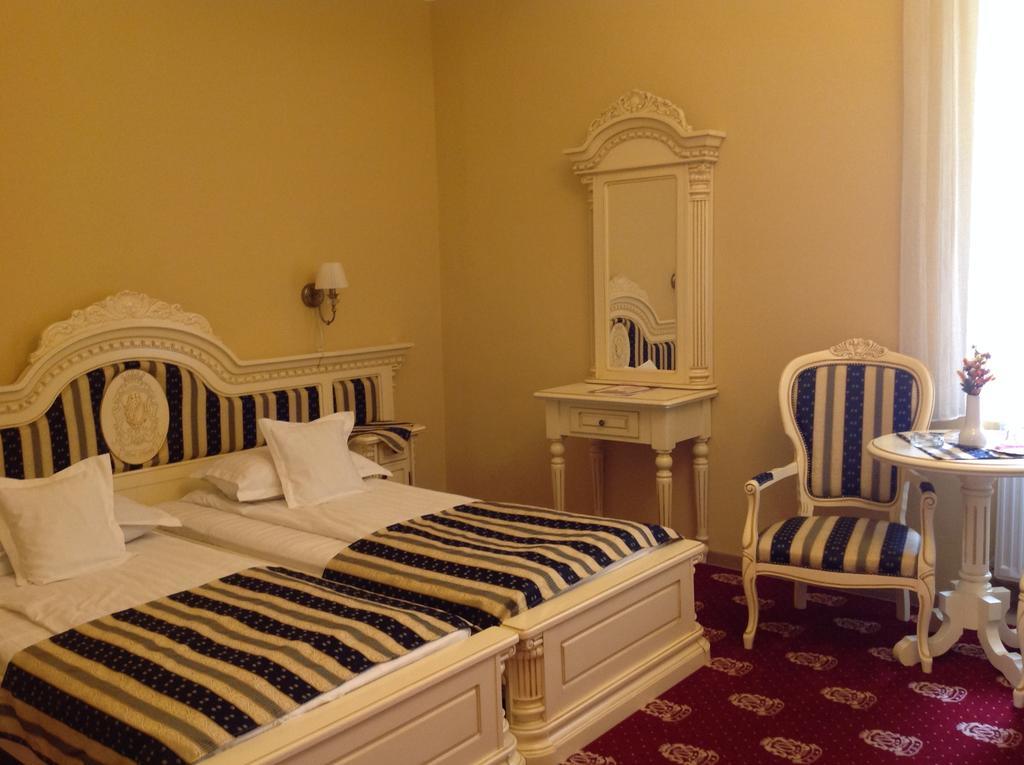 Hotel Astoria Satu Mare Kamer foto
